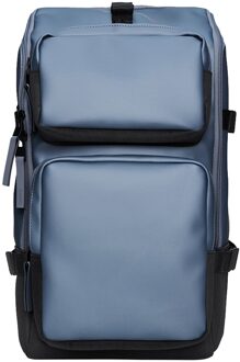 Rains Trail Cargo Backpack W3 bay backpack Blauw - H 45 x B 26 x D 12