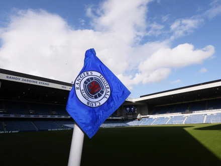 Rangers FC vs Dundee FC (Scottish Premiership) (Vliegtuig)