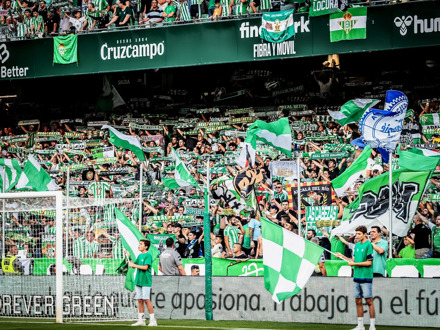 Real Betis vs FC Barcelona (La Liga) (Eigen vervoer)