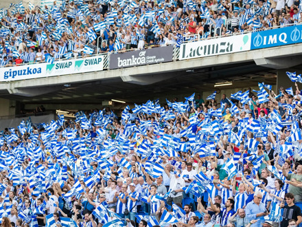 Real Sociedad vs Levante UD (La Liga) (Vliegtuig)