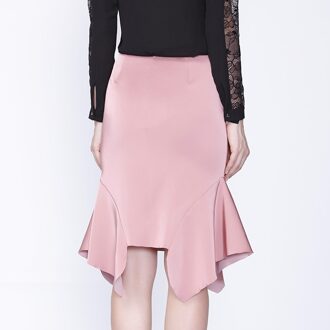 Rechte rok met wijd uitlopende ruches naast Roze