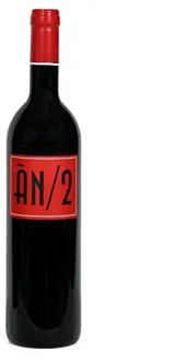 Red wine An-2 2016, D.O Majorca, hold bore black, free from Spain, red wine