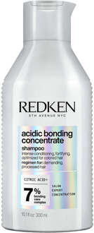Redken Acidic Bonding Concentrate Shampoo 300ml, Conditioner 300ml and Leave-in Treatment 30ml Bundle