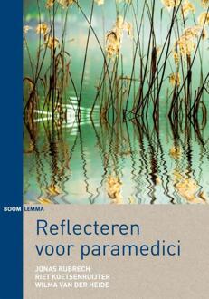 Reflecteren voor paramedici - Boek Riet Koetsenruijter (946236415X)