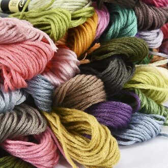 Regenboog Borduren Floss 200/150/100/50/25 Kruissteek Polyester Discussies Naaien Accessoires Floss Kit Diy Naaien gereedschap 50 willekeurig kleur