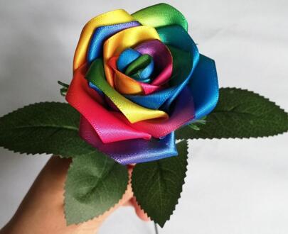 Regenboog Kleur Rose Bloemen Handgemaakte Zijden Satijn Rose Bloemen Bruiloft Bruidsboeket Home Decoratie Bruiloft Bloemen