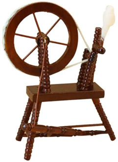 Retro Mini Spinning Wheel for 1:12 Doll House Furniture Accessories Random Color