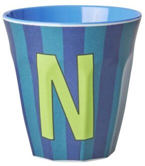 Rice melamine beker medium gestreept letter n, blauw