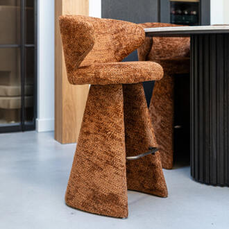 Richmond Interiors Richmond Barstoel 'Gatsbi' Chenille, kleur Cinnamon (zithoogte 75cm)