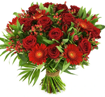 Rode rozen en bloemen