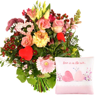 Romantisch boeket + kussen Love in the air