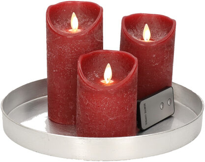 Ronde kaarsenplateau zilver van kunststof D27 cm met 3 bordeaux rode LED-kaarsen 10/12,5/15 cm