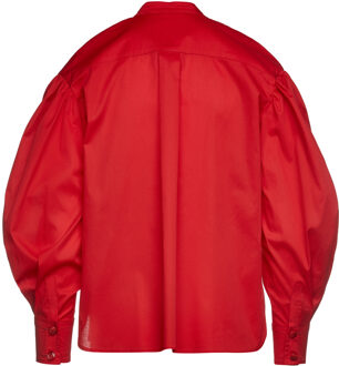 Rood shirt met bisschopsmouwen