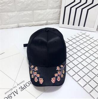 Rose Geborduurde vrouwen Hoed Snapback Baseball Cap Mode Unieke Verstelbare Geborduurde Rose Hoeden gorros 1