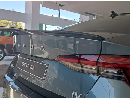 RS-Style Achterspoiler passend voor Skoda Octavia IV Sedan 2020- TSSK31