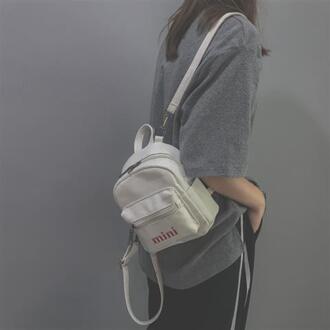 Rugzakken Vrouwen Kleine Streetwear Multifunctionele Brief Print Schoudertassen College Anti-Diefstal Tiener Chic Ulzzang Koreaanse Stijl wit