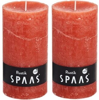 rustieke cilinderkaars/stompkaars - 2x - oranje - 7 x 13 cm - 60 branduren