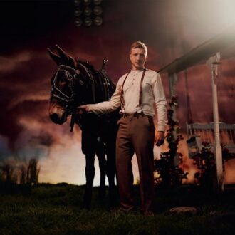 Rustin' In The Rain - Tyler Childers