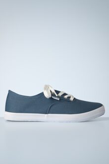 s.Oliver Canvas Sneakers in indigo blauw