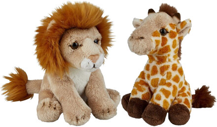 Safari dieren serie pluche knuffels 2x stuks - Giraffe en Leeuw van 15 cm - Knuffeldier Grijs