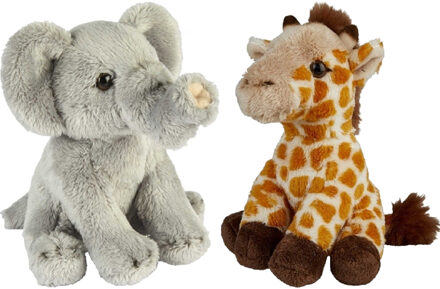 Safari dieren serie pluche knuffels 2x stuks - Olifant en Giraffe van 15 cm - Knuffeldier Grijs