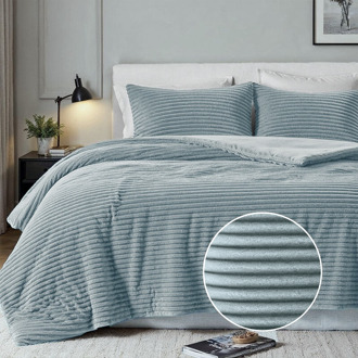 Sale: -30% | Dekbedovertrek Teddy Rib - Eenpersoons (140x200 Cm) - Jade Microvezel Teddy - Strepen - Fresh And Co - Dekbed-Discounter.nl - 140 x 200/220 cm