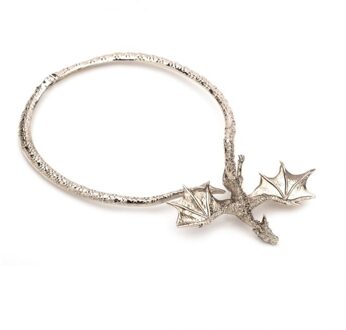 SalesOne Game Of Thrones Daenerys Targaryen Flying Dragon Wrap Around Necklace