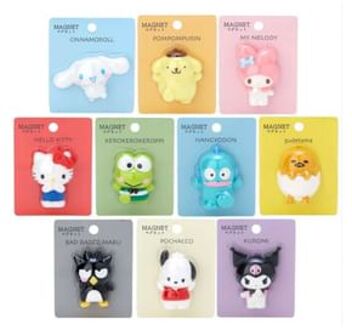 Sanrio Characters Mascot Magnet Pompompurin (4.4x2.7x4.7cm)