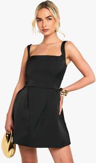 Satijnen Mini-Jurk Met Gestructureerde Vorm En Vierkante Halslijn, Black - 44