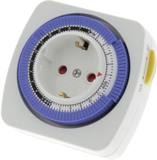 schakelklok mechanisch vierkant wit