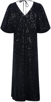 Scharlakenrode lange jurk in zwart