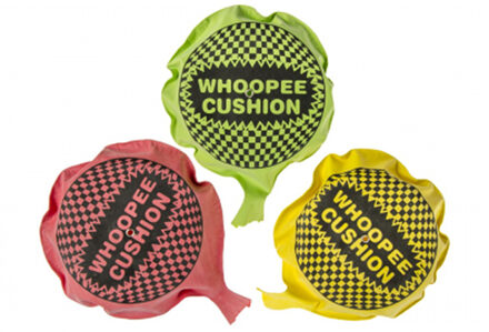 Scheetkussen - 5x - 16 cm - fopartikelen - feestartikelen - kunststof - laat een scheet