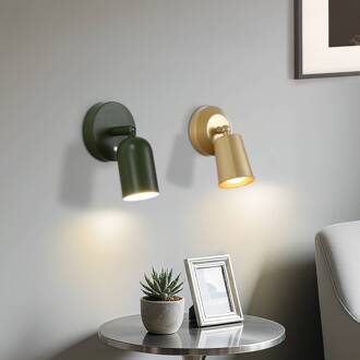 Searchlight LED wandlamp op batterijen CONE, goudkleurig, breedte 10 cm, metaal