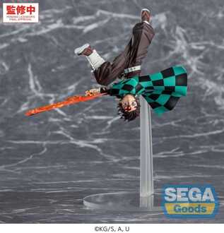SEGA Demon Slayer: Kimetsu no Yaiba Luminasta PVC Figure Tanjiro Kamado Hinokami Kagura Setting Sun Transformation 15 cm