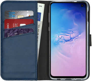 Selencia Echt Lederen Booktype Samsung Galaxy S10e hoesje - Blauw