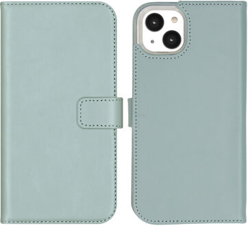 Selencia Echt Leren Bookcase voor de Apple iPhone 14 Plus - Air Blue Lichtblauw