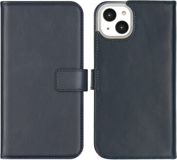 Selencia Echt Leren Bookcase voor de Apple iPhone 14 Plus - Blauw