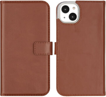 Selencia Echt Leren Bookcase voor de Apple iPhone 14 Plus - Lichtbruin