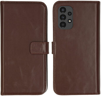 Selencia Echt Leren Bookcase voor de Samsung Galaxy A13 (4G) - Bruin