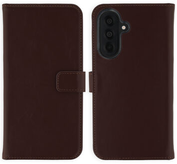 Selencia Echt Leren Bookcase voor de Samsung Galaxy A37 (5G) - Donkerbruin