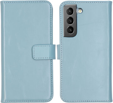 Selencia Echt Leren Bookcase voor de Samsung Galaxy S22 - Air Blue Lichtblauw