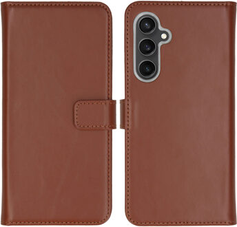 Selencia Echt Leren Bookcase voor de Samsung Galaxy S23 FE - Lichtbruin