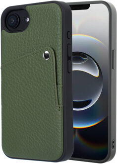 Selencia Riva Backcover met Pashouder voor de Apple iPhone 17e / 16e - Sage Green Groen