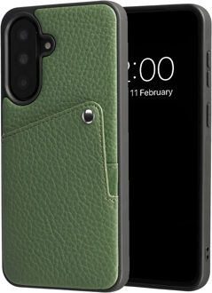 Selencia Riva Backcover met Pashouder voor de Samsung Galaxy A37 (5G) - Sage Green Groen