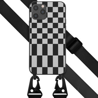 Selencia Siliconen design hoesje met afneembaar koord voor de Apple iPhone 12 (Pro) - Irregular Check Black Zwart
