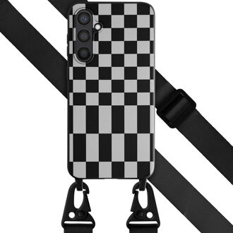 Selencia Siliconen design hoesje met afneembaar koord voor de Samsung Galaxy S23 FE - Irregular Check Black Zwart