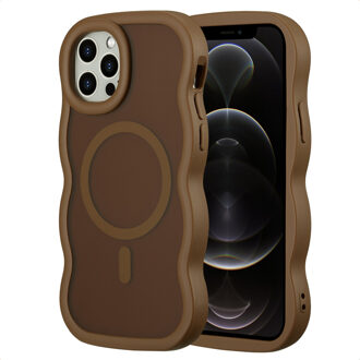 Selencia Wavy Backcover met MagSafe voor de Apple iPhone 12 (Pro) - Mocha Brown Bruin
