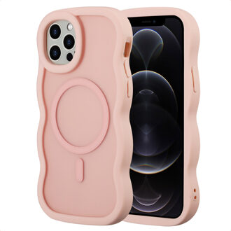 Selencia Wavy Backcover met MagSafe voor de Apple iPhone 12 (Pro) - Soft Pink Roze