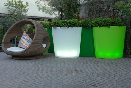 Serralunga 1825 Bloembak Curva Wit