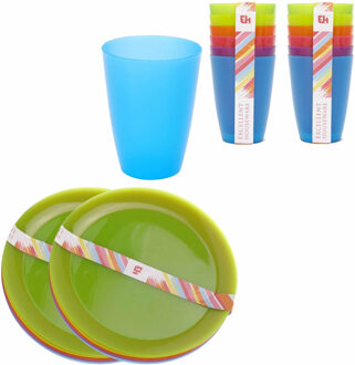 Servies Set - 12x gekleurde borden - 12x gekleurde bekers - kunststof - gekleurd kinder servies